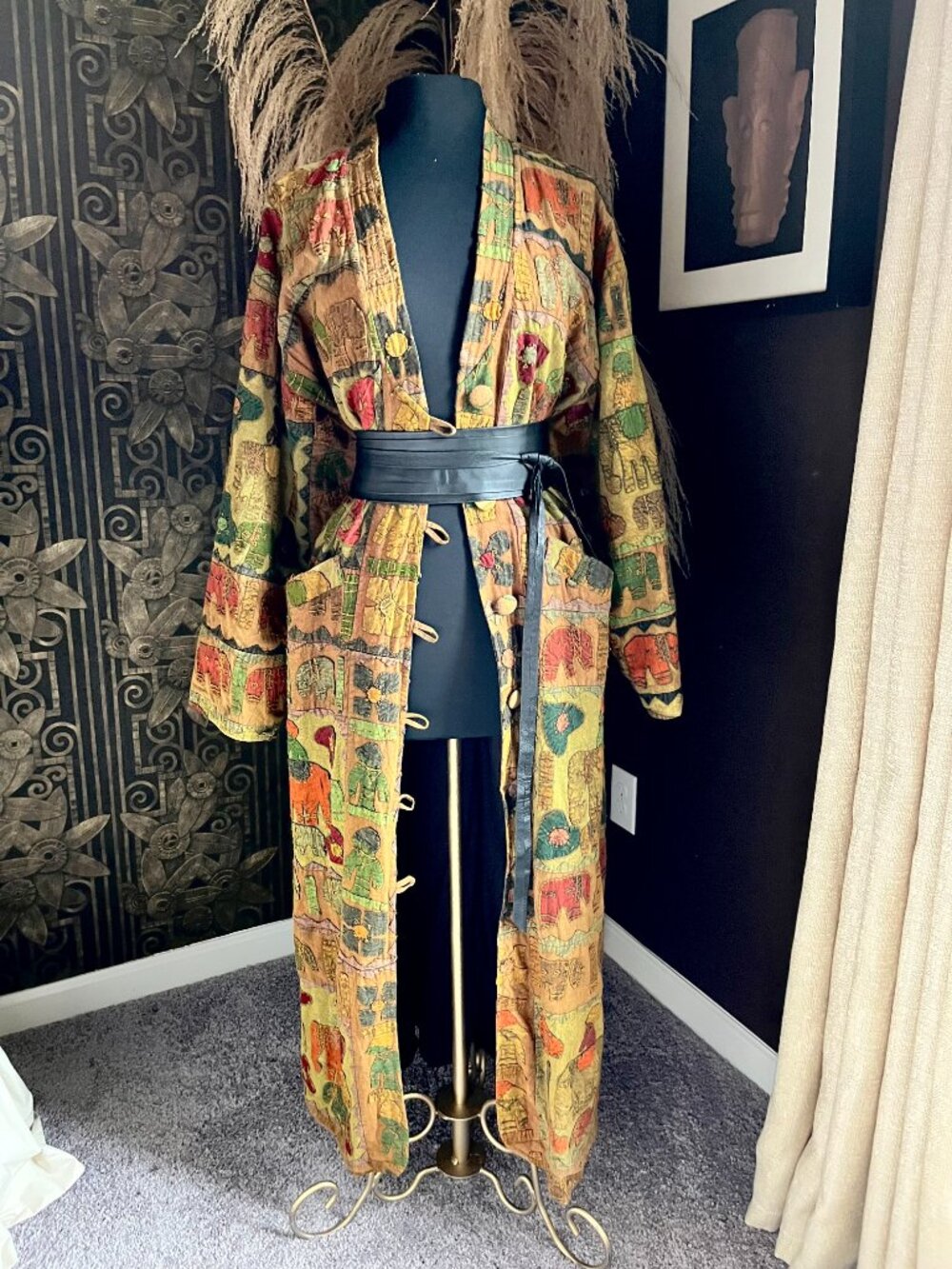 Vintage Raiment fashion patchwork colorful embroidered elephant motifs kimono